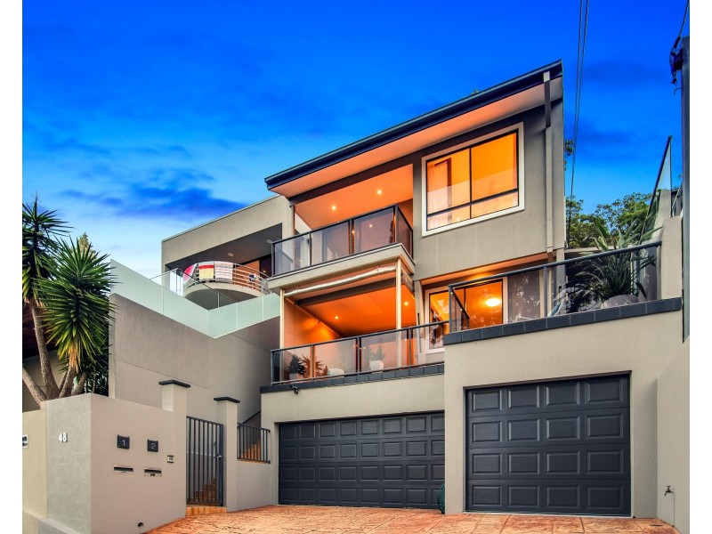 2/48 Hill Ave, Burleigh Heads QLD 4220