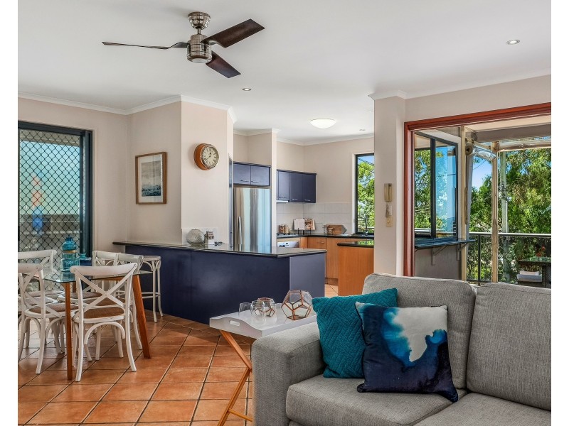 2/48 Hill Ave, Burleigh Heads QLD 4220