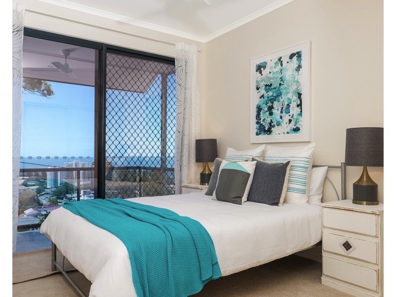 2/48 Hill Ave, Burleigh Heads QLD 4220