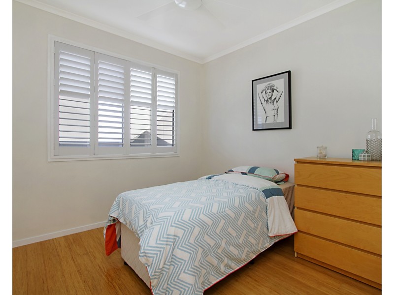 2/48 Hill Ave, Burleigh Heads QLD 4220