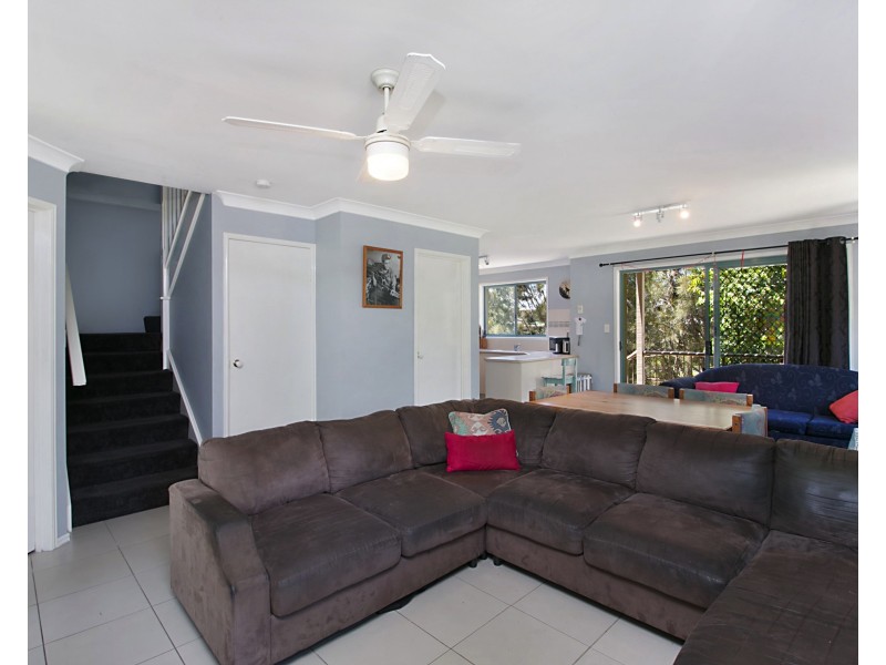 24/21 Regensberg Cl, Varsity Lakes QLD 4227