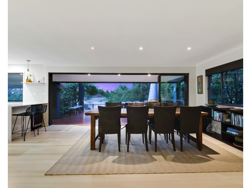 188 Burleigh St, Burleigh Waters QLD 4220