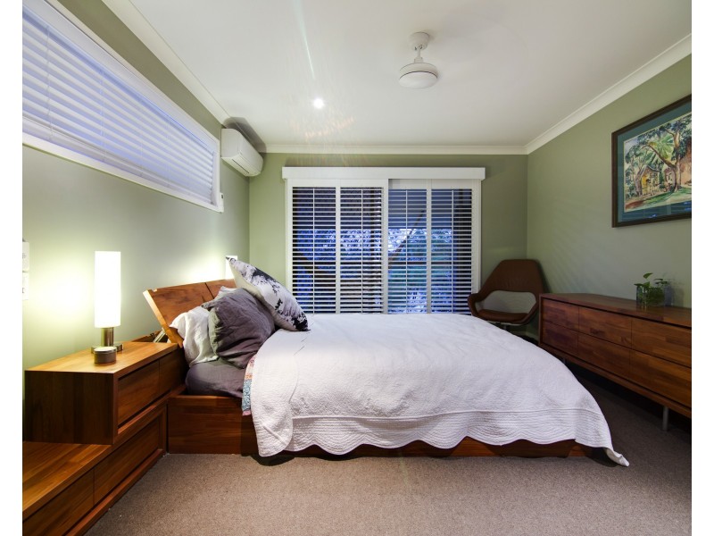 188 Burleigh St, Burleigh Waters QLD 4220