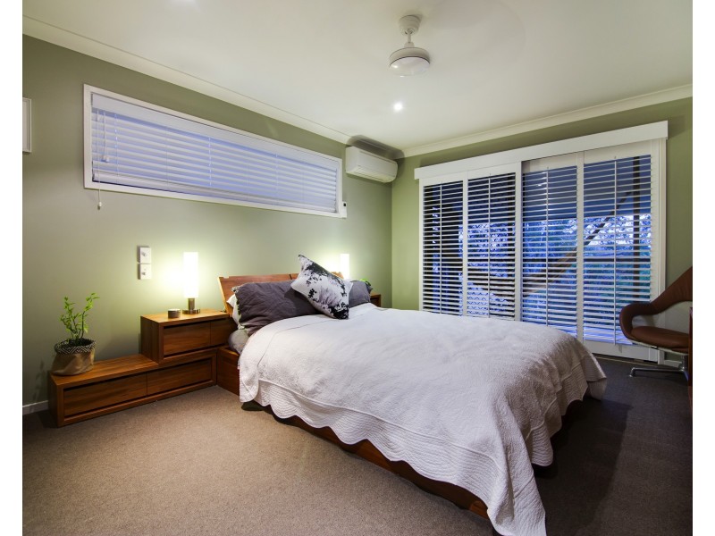 188 Burleigh St, Burleigh Waters QLD 4220