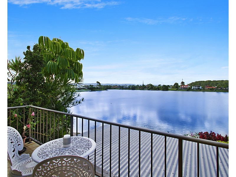 37/11 Shrike Court, Burleigh Waters QLD 4220