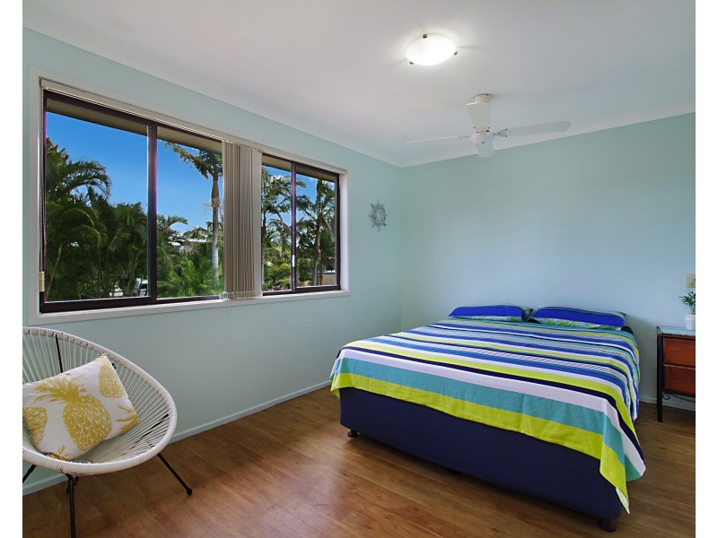 37/11 Shrike Court, Burleigh Waters QLD 4220