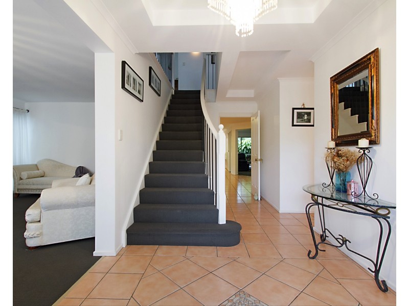 6 Ardisia Ct, Burleigh Heads QLD 4220