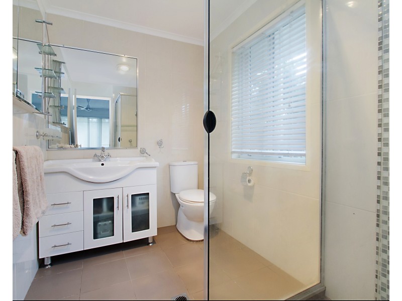 6 Ardisia Ct, Burleigh Heads QLD 4220