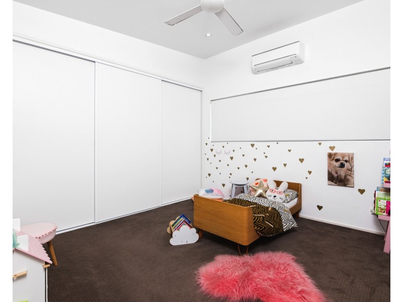 48 Twenty Fifth Avenue, Palm Beach QLD 4221