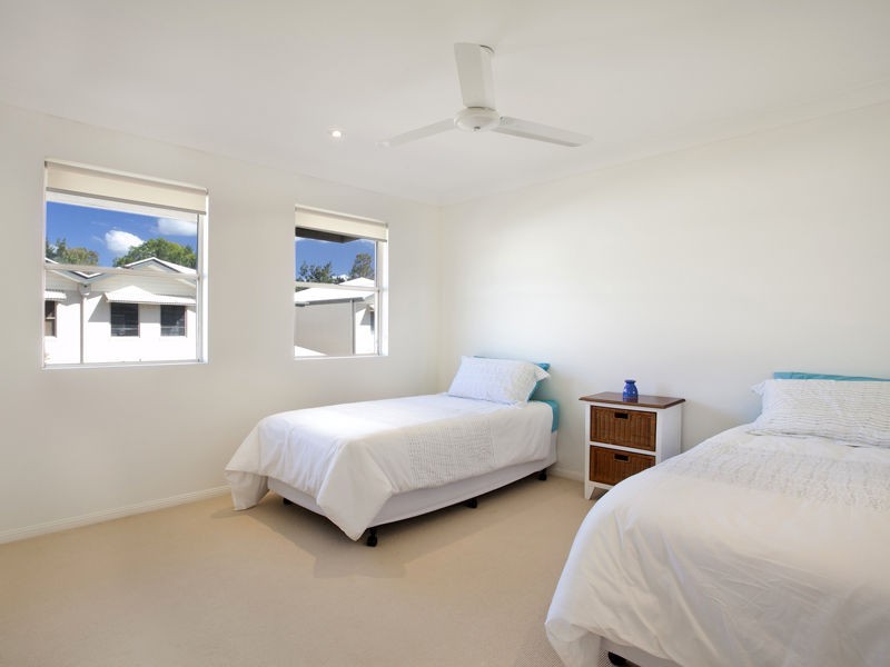 2/4 Riverstone Court, Tewantin QLD 4565