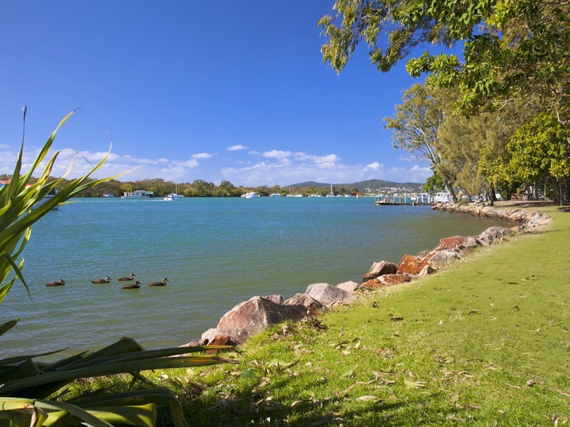 8/4 Riverstone Court, Tewantin QLD 4565