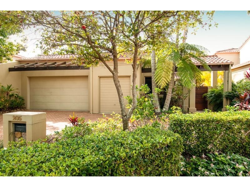 205 Noosa Springs Drive, Noosa Springs QLD 4567