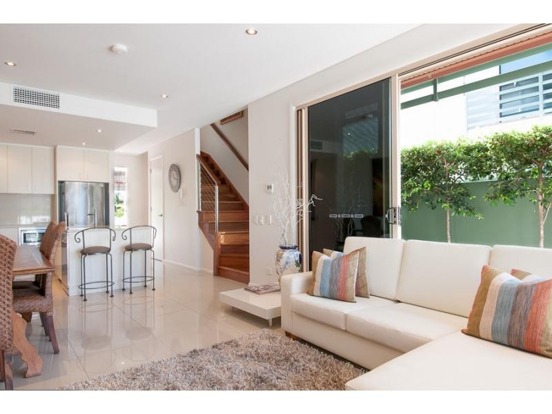 7/233 Weyba Road, Noosaville QLD 4566