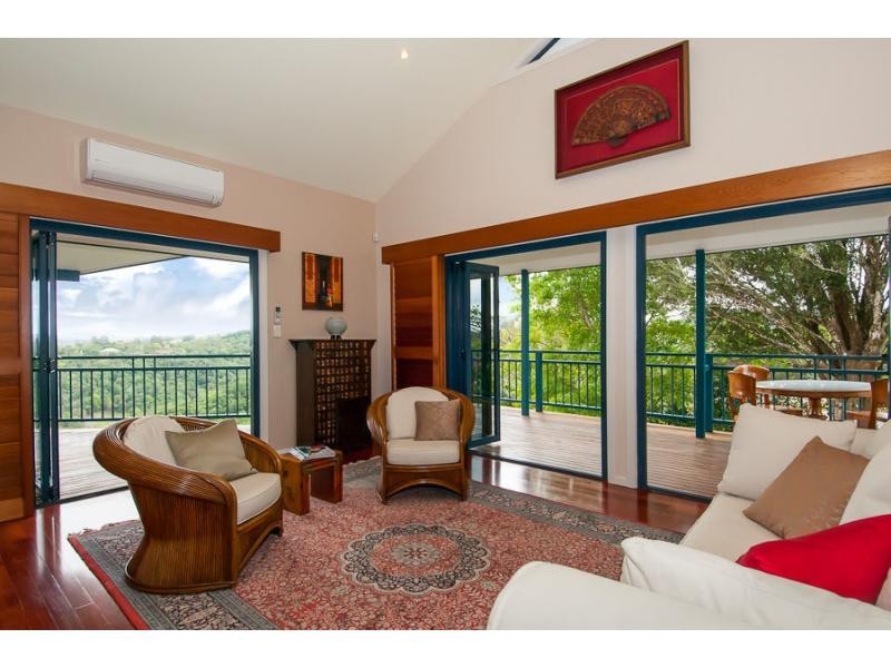 16 Mt. Eerwah Vista Drive, Eumundi QLD 4562