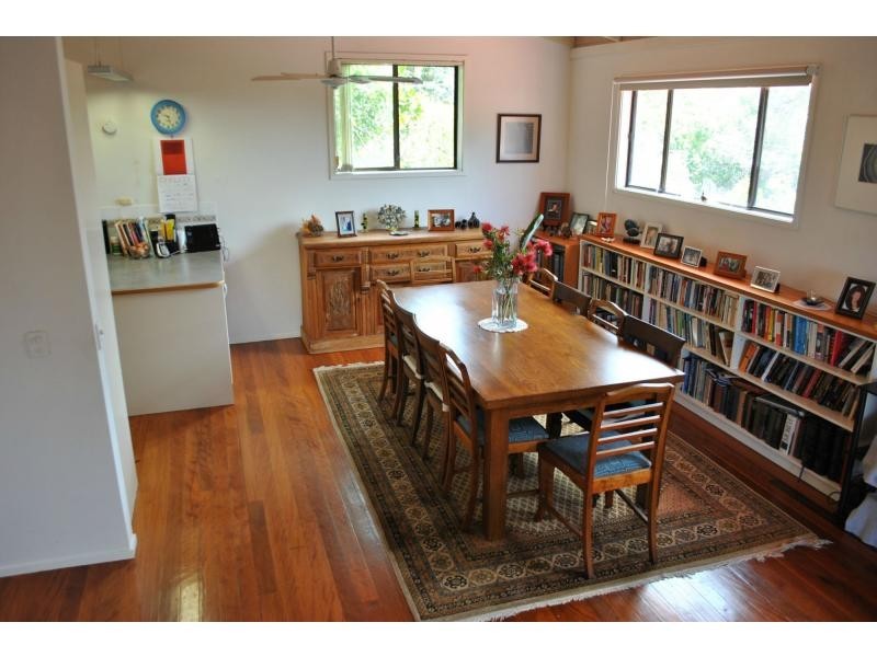 6 Ross Crescent, Sunshine Beach QLD 4567