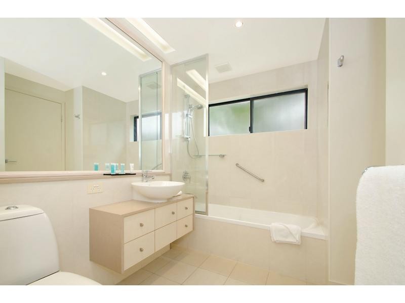 841/61 Noosa Springs Drive, The Fairways, Noosa Springs QLD 4567