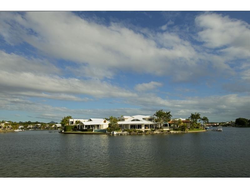 46 The Peninsula, Noosa Waters QLD 4566