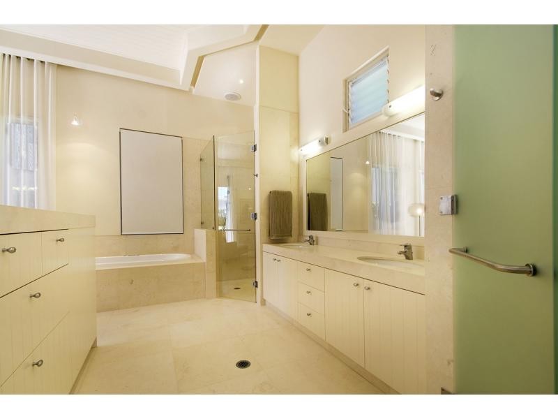 517 Noosa Springs Drive, Noosa Springs QLD 4567