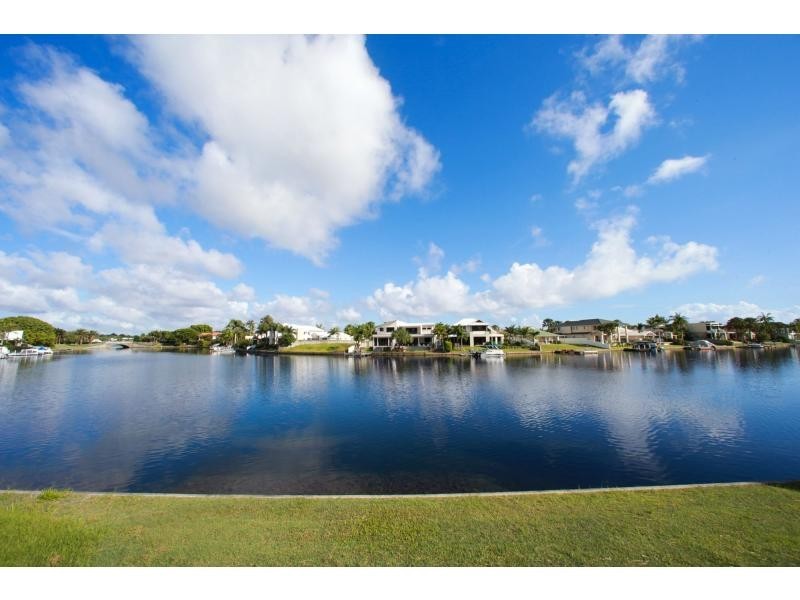 129 Shorehaven Drive, Noosa Waters QLD 4566