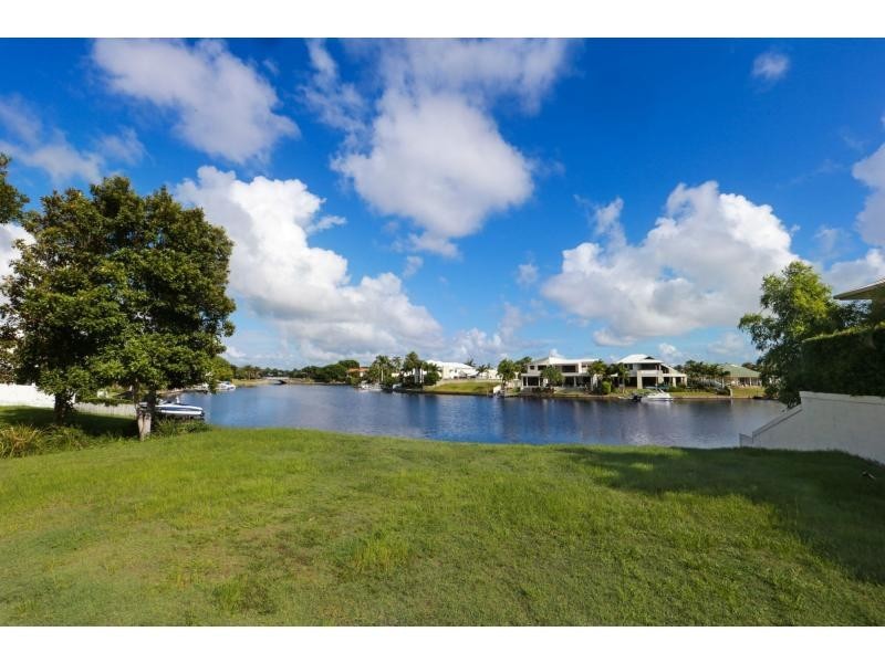 129 Shorehaven Drive, Noosa Waters QLD 4566