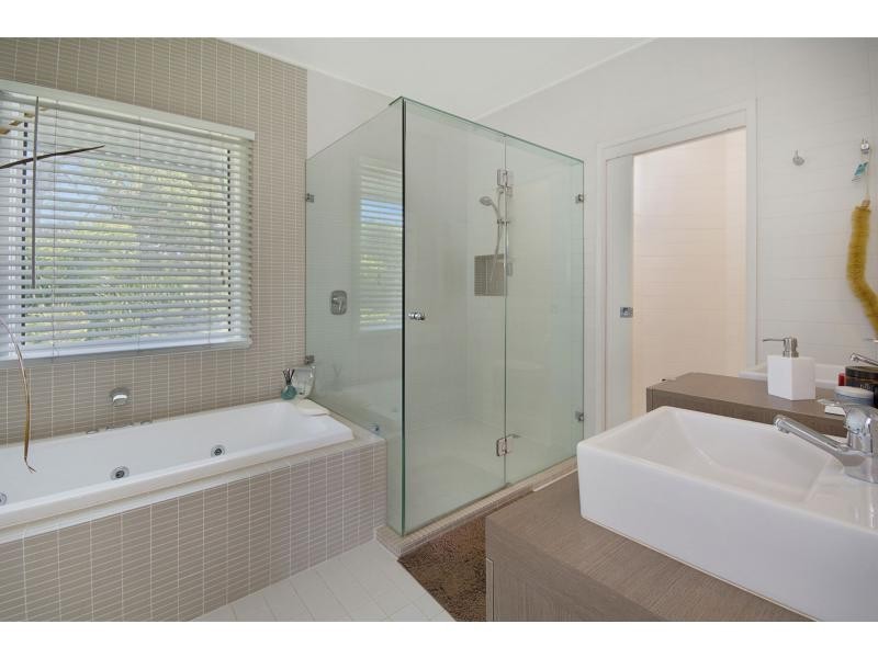 29 Lakeside Drive, Peregian Springs QLD 4573