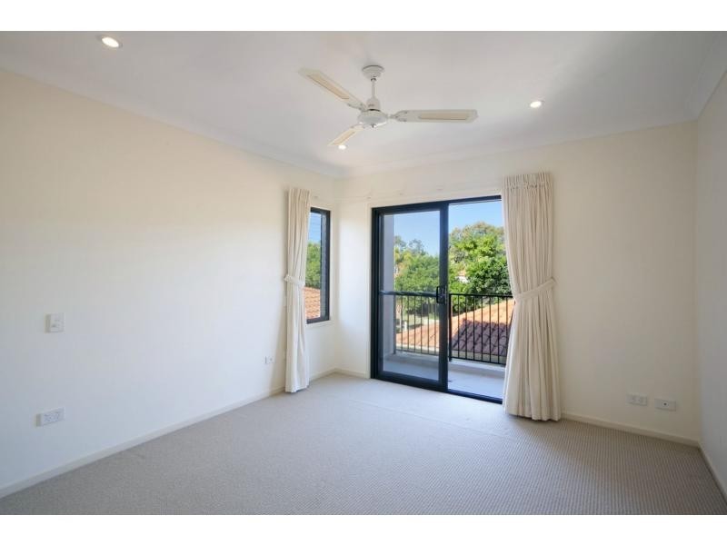 559 Noosa Springs Drive, Noosa Heads QLD 4567