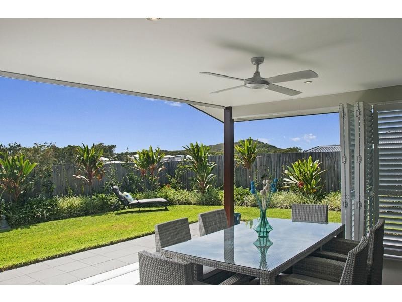 17 Bellbird Place, Peregian Springs QLD 4573