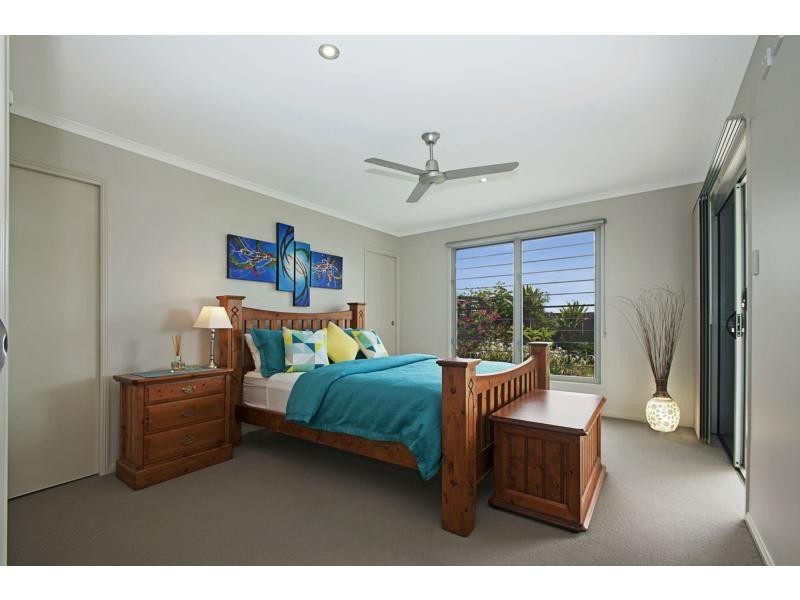 17 Bellbird Place, Peregian Springs QLD 4573