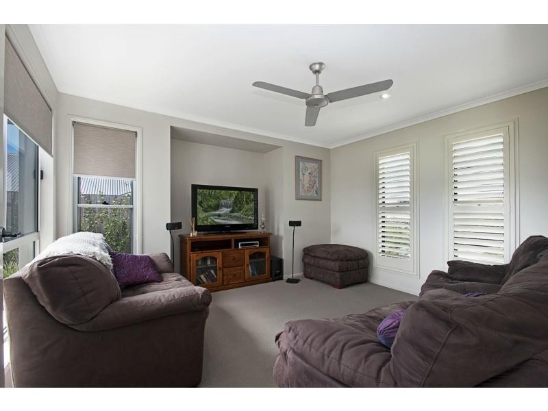 17 Bellbird Place, Peregian Springs QLD 4573