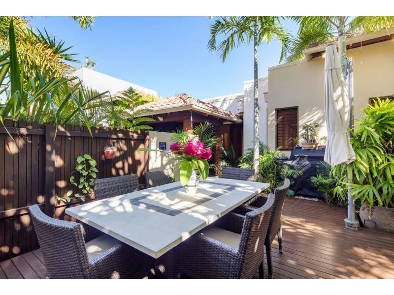 63 Mudjimba Esplanade, Mudjimba QLD 4564