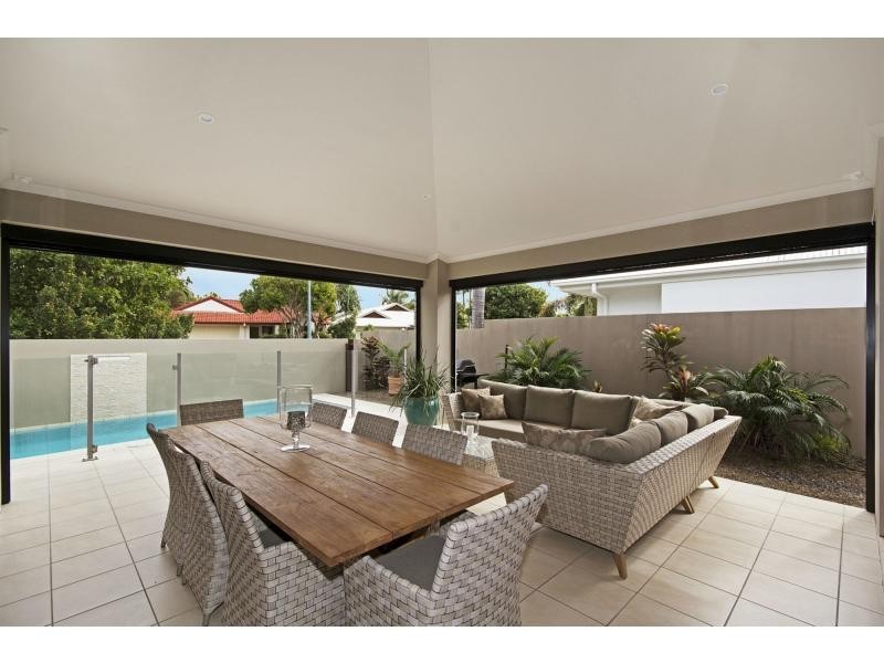 7 Parsons Bank Drive, Twin Waters QLD 4564