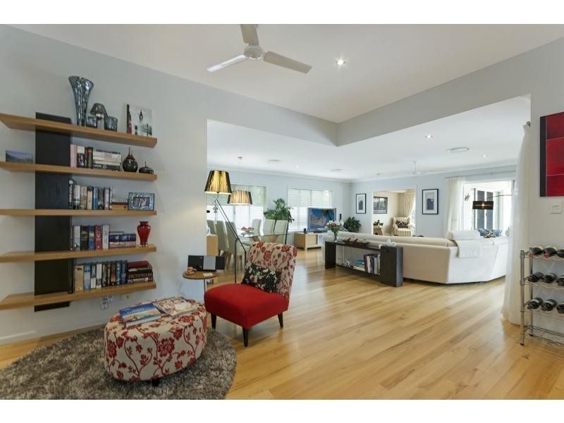 7 Oceanic Court, Twin Waters QLD 4564