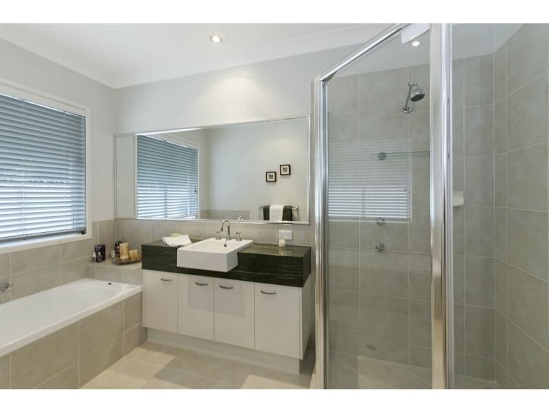 7 Oceanic Court, Twin Waters QLD 4564