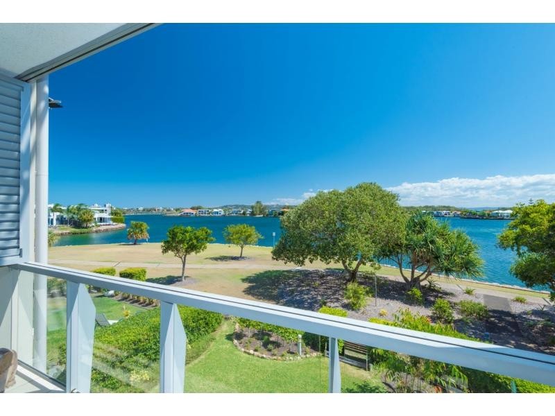 38/20 Baywater Drive, Twin Waters QLD 4564