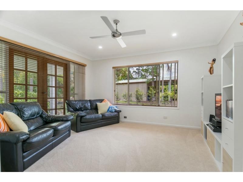 6 Jaggers Court, Tinbeerwah QLD 4563