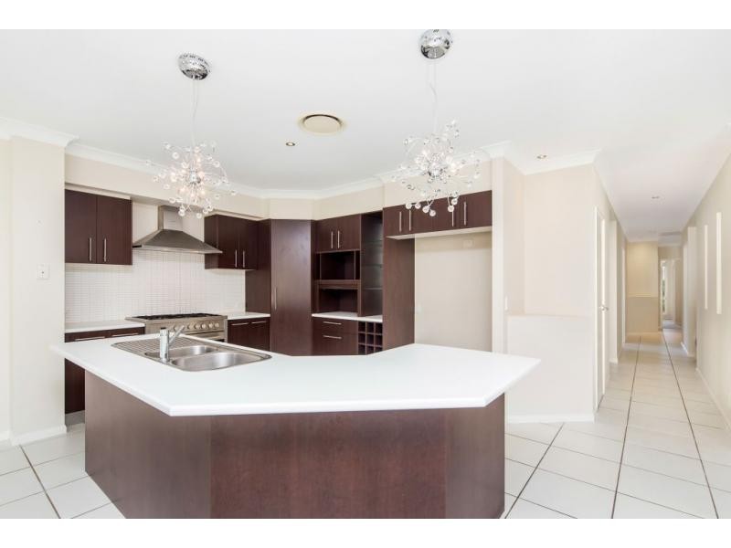 12 Maddens Crescent, Peregian Springs QLD 4573
