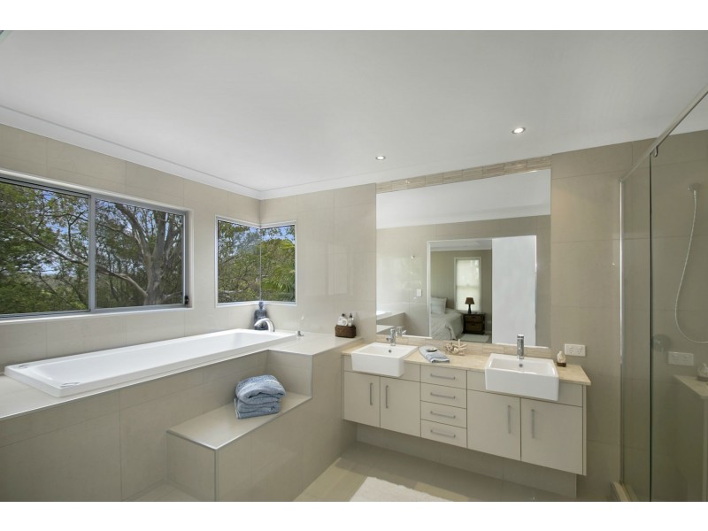 742 Noosa Springs Drive, Noosa Springs QLD 4567