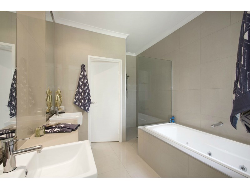 742 Noosa Springs Drive, Noosa Springs QLD 4567