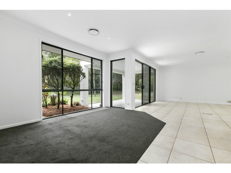 2 Greenside Court, Peregian Springs QLD 4573