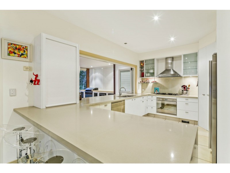 7 Hetherington Drive, Twin Waters QLD 4564