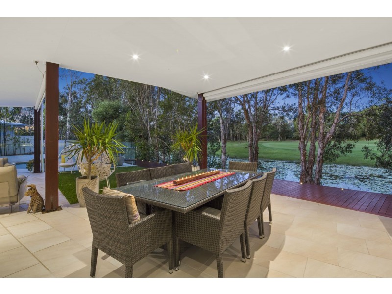 7 Hetherington Drive, Twin Waters QLD 4564