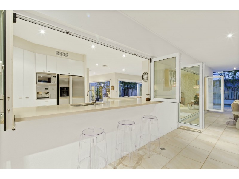 7 Hetherington Drive, Twin Waters QLD 4564