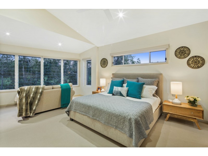 7 Hetherington Drive, Twin Waters QLD 4564