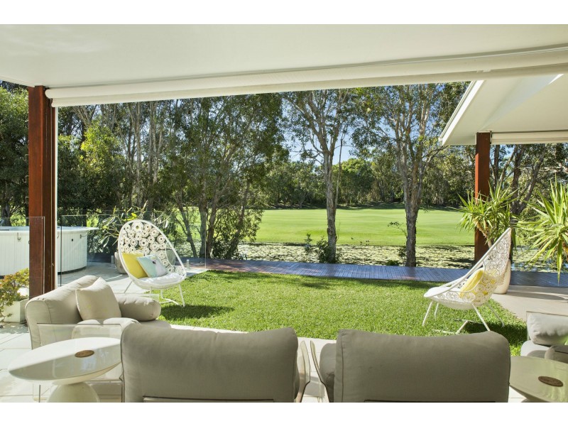 7 Hetherington Drive, Twin Waters QLD 4564