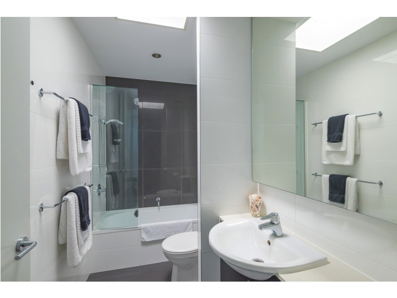 9/20 Anchorage Circuit St, Twin Waters QLD 4564