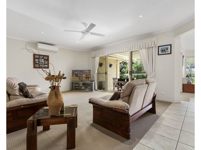 22 Dayspring Street, Sunrise Beach QLD 4567