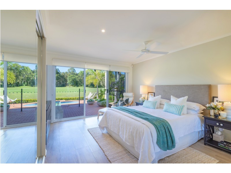 10 Baker-Finch Pl, Twin Waters QLD 4564