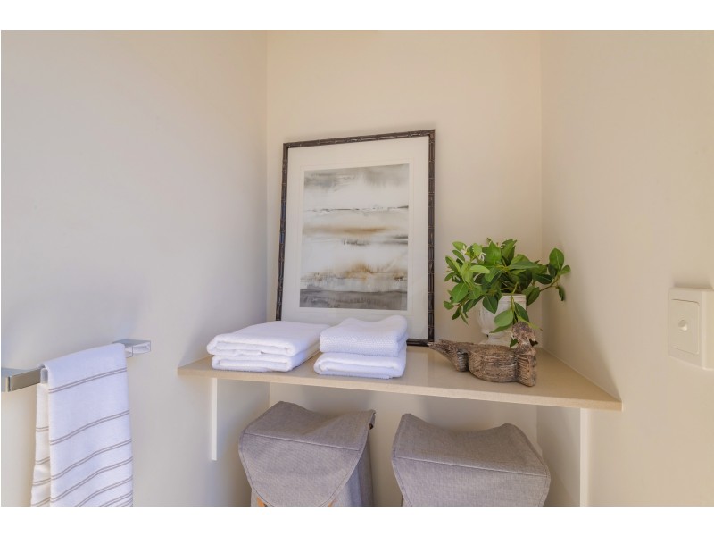 10 Baker-Finch Pl, Twin Waters QLD 4564