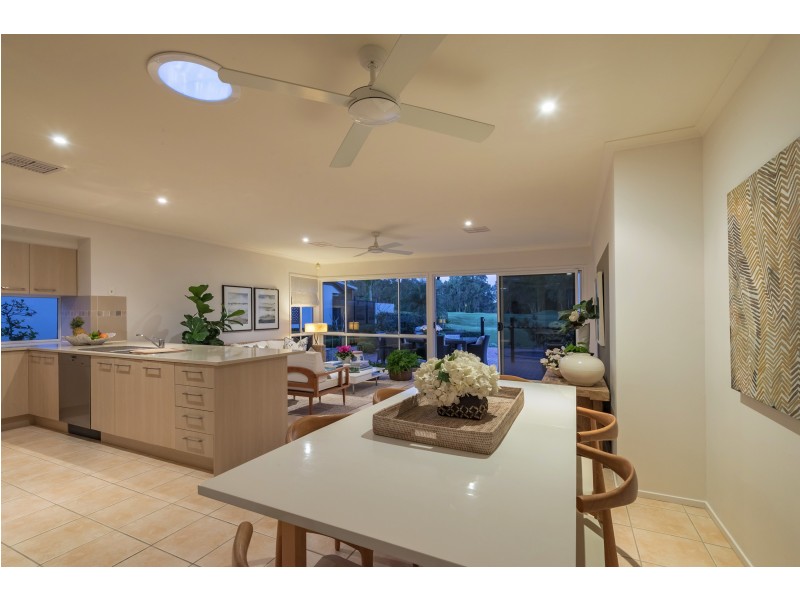 10 Baker-Finch Pl, Twin Waters QLD 4564