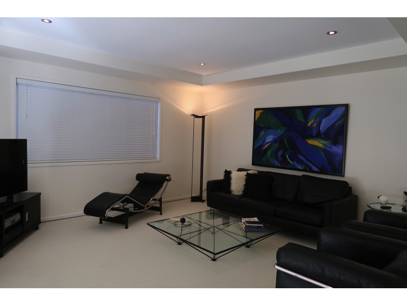 22 Baker-finch Pl, Twin Waters QLD 4564